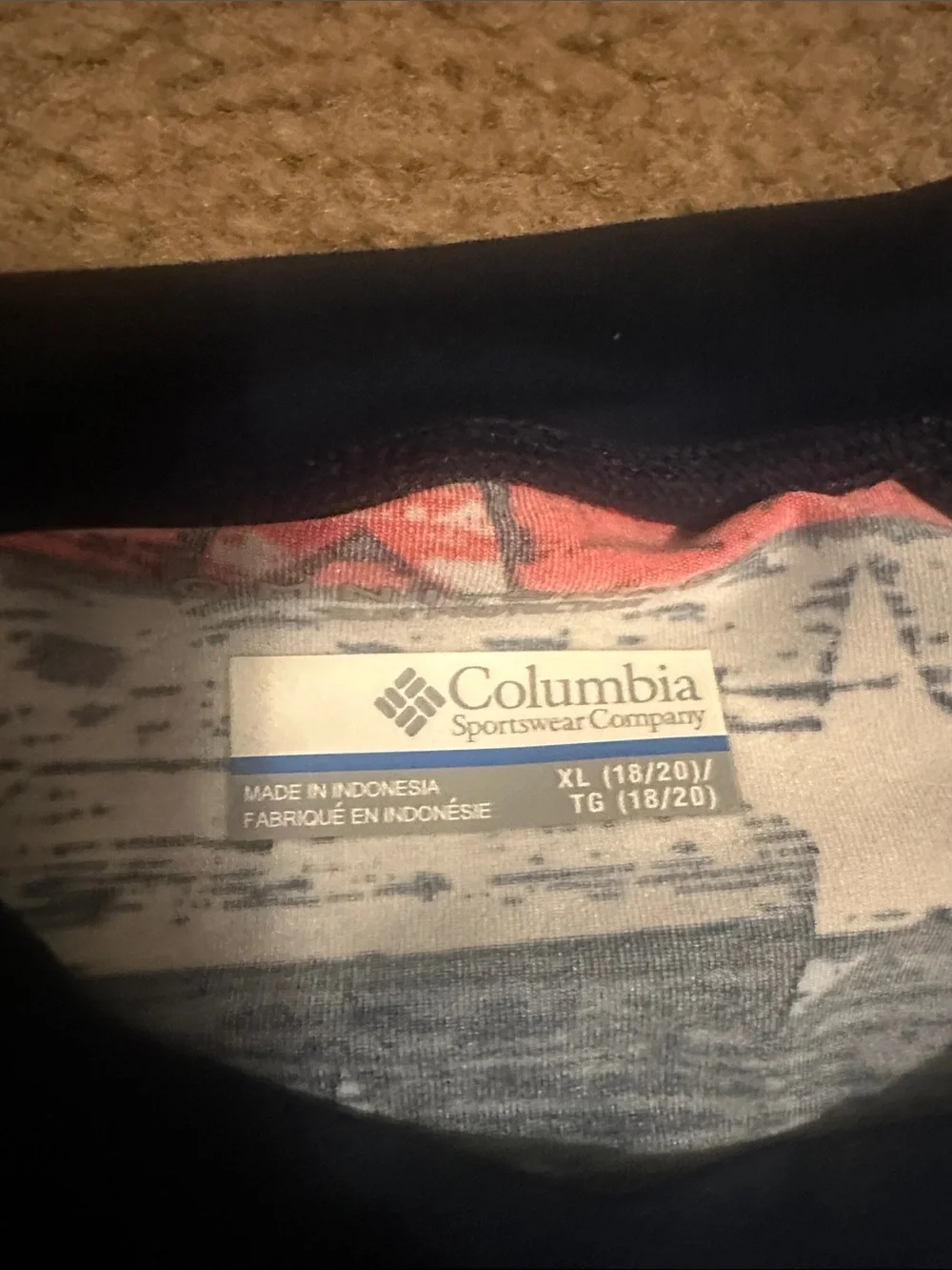 Columbia Navy Red White Stars & Stripes Long Sleeve Tee